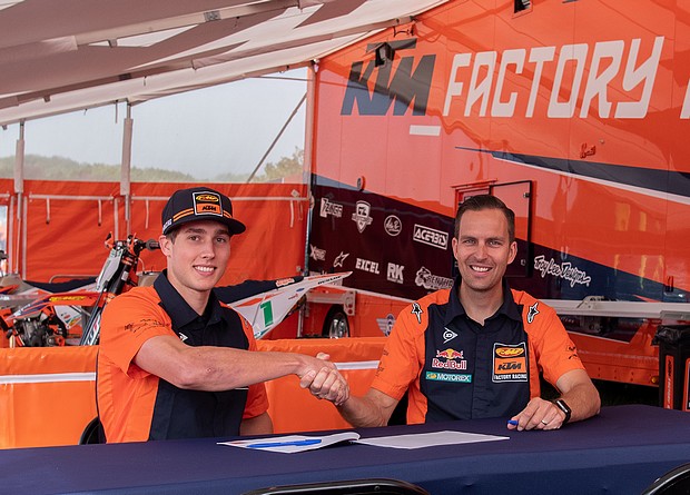 kelley contract