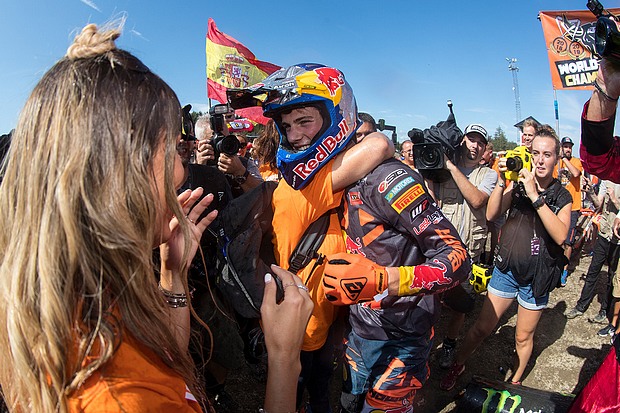 prado world champ mx2 2019