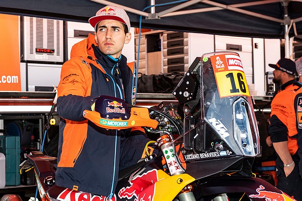 l.benavides dakar 2020 rest day 1007