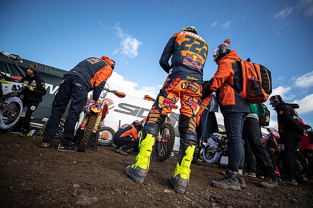 mxgp great britain round 01 2020 cairoli
