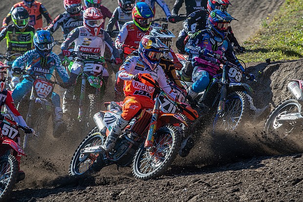 417636 hofer mxgp 2021 r15