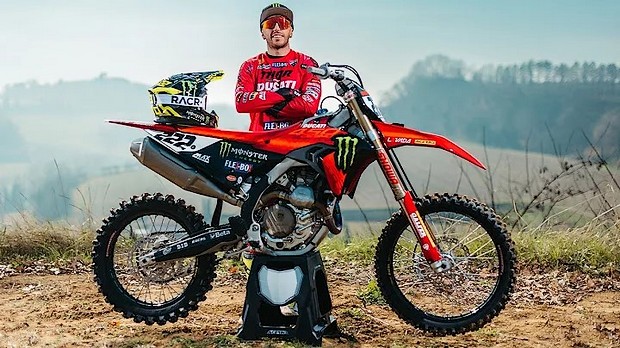 cairoli desmo450mx