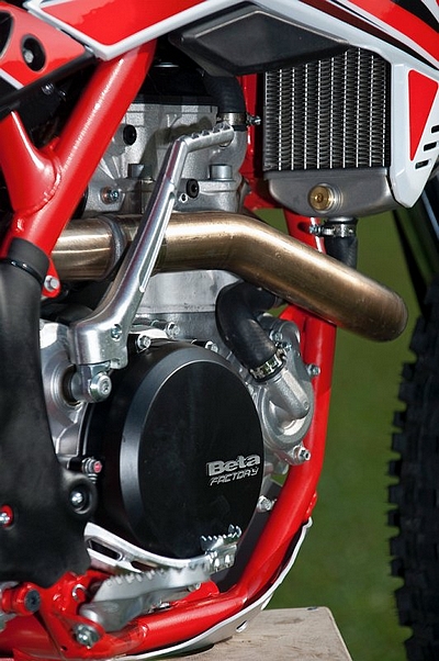 Beta400RR_engine-2011