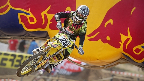 Desalle_masters_rd5-2010