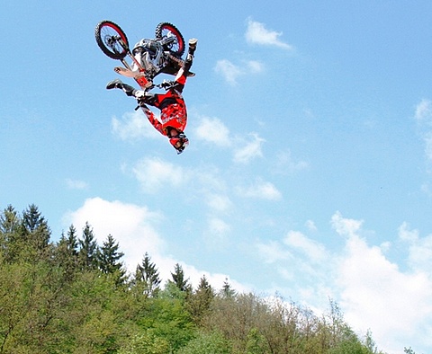 FMX1-2011