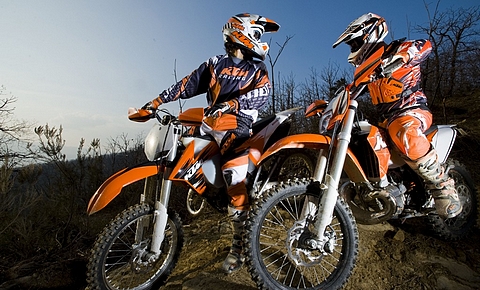 KTM_250_EXC_2011_Action_2_stroke_1024