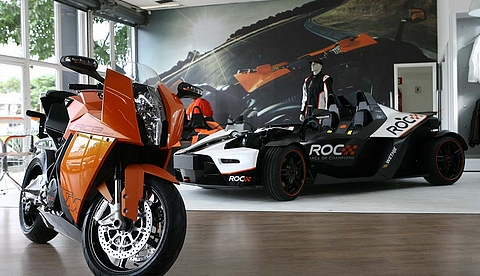 KTM_Flagship2