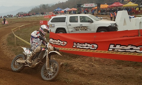 b_race2-2011