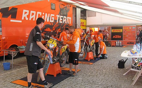 ktm_serv1