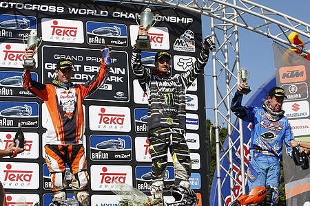 mx1_podium_gp7_england_ra