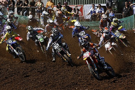 mx2_start_gp7_england_ra