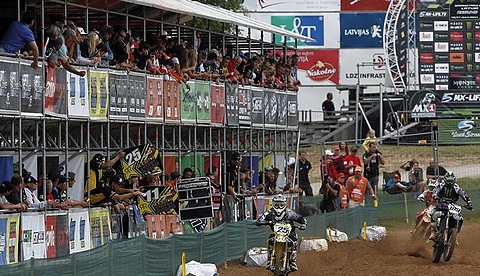 signal_area_gp10_lat-2011