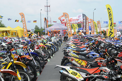 2010-06-wec-polen-parc-ferme