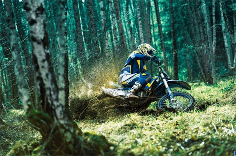 2010-07-husaberg-Action