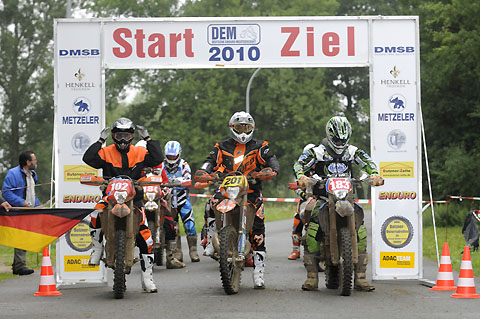 2010-08-DEM-Start