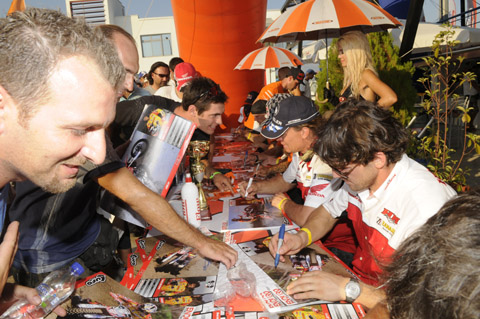 2010-08-WEC-2-Autogrammstunde