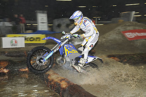 2010-11-indoor-Ljunggren
