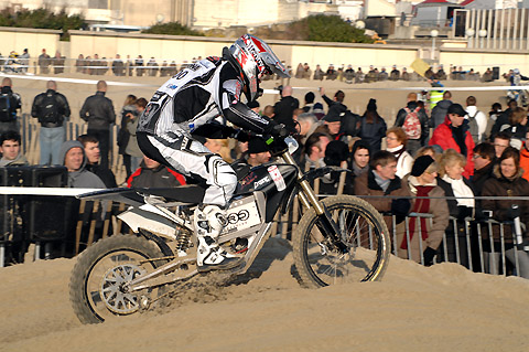 2011-1-touquet-Elektro_schafft_hier_noch_keine_Runde