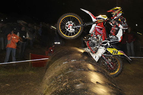 2011-10-11-Risse-action