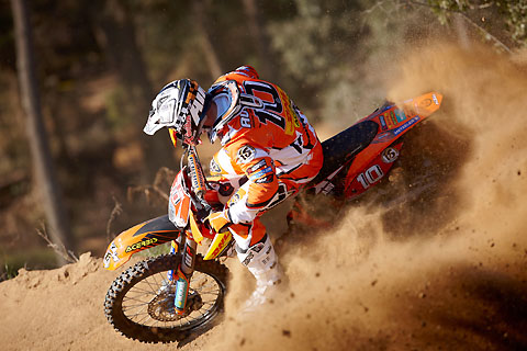 2011-2-Aubert-Action