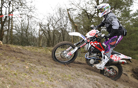 2011-3-11Fragen-Schroeter-Action