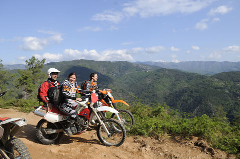 2011-5-Offroad-Pause