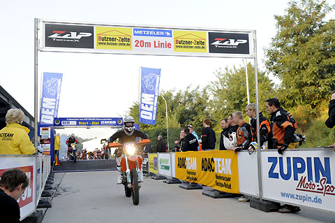 2011-9-dem-burg-start_Straubel