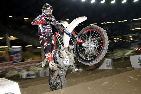 2012-01-11-fragenDietrich Ricky USA Husqvarna 3 in Genua