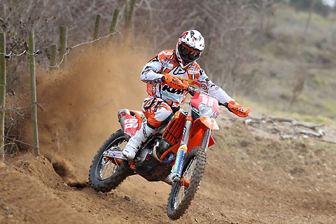 2012-02-11-guerrero-action