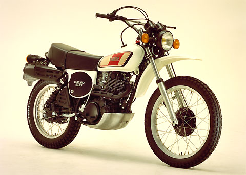 2012-03-Yamaha-Yamaha-XT