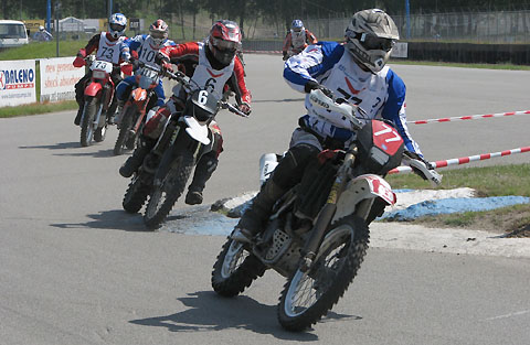 2012-04-valkenswaard-straße