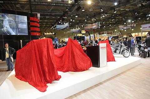 2012-10-intermot-verdeckt