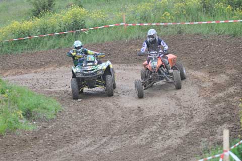 jager-besorgts-sportquad